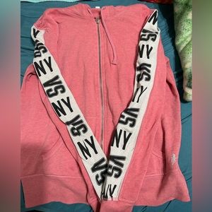 VS pink sweater